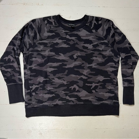 Athleta Triumph Black Camo Print Crewneck
Sweatshirt Women’s Size 2X Long Sleeve - Picture 1 of 9